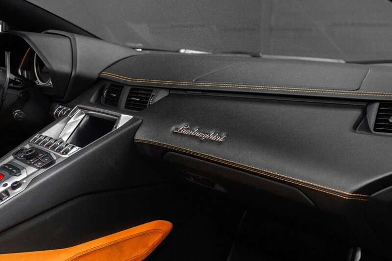 2014 Lamborghini Aventador LP 700-4 - Photo 50 - Huntington Beach, CA 92649