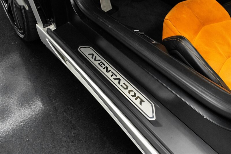 2014 Lamborghini Aventador LP 700-4 - Photo 46 - Huntington Beach, CA 92649