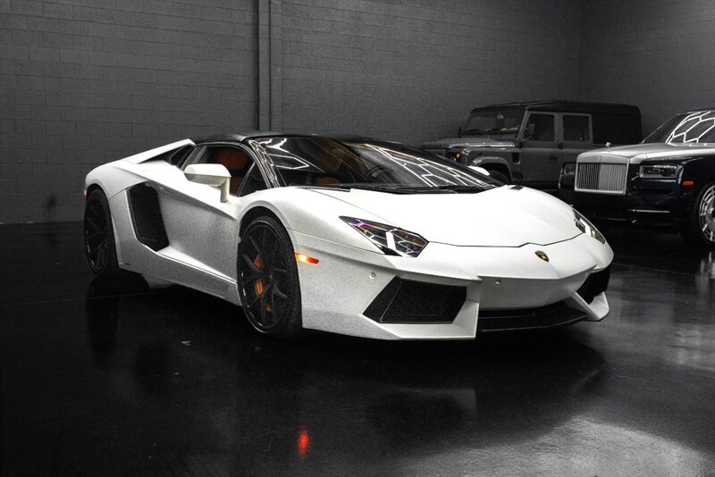 2014 Lamborghini Aventador LP 700-4 - Photo 3 - Huntington Beach, CA 92649