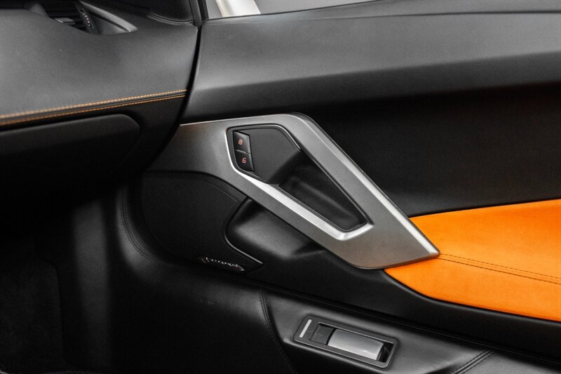 2014 Lamborghini Aventador LP 700-4 - Photo 45 - Huntington Beach, CA 92649