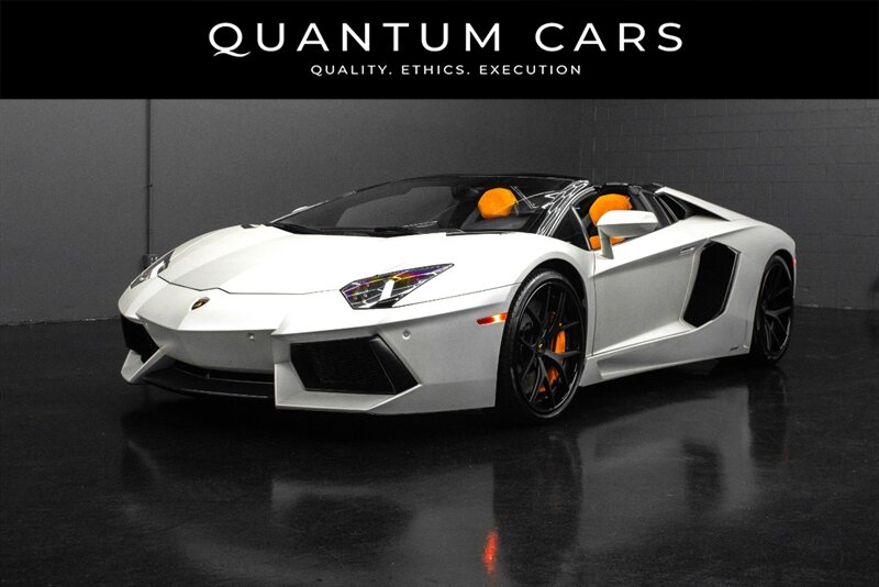 2014 Lamborghini Aventador LP 700-4  