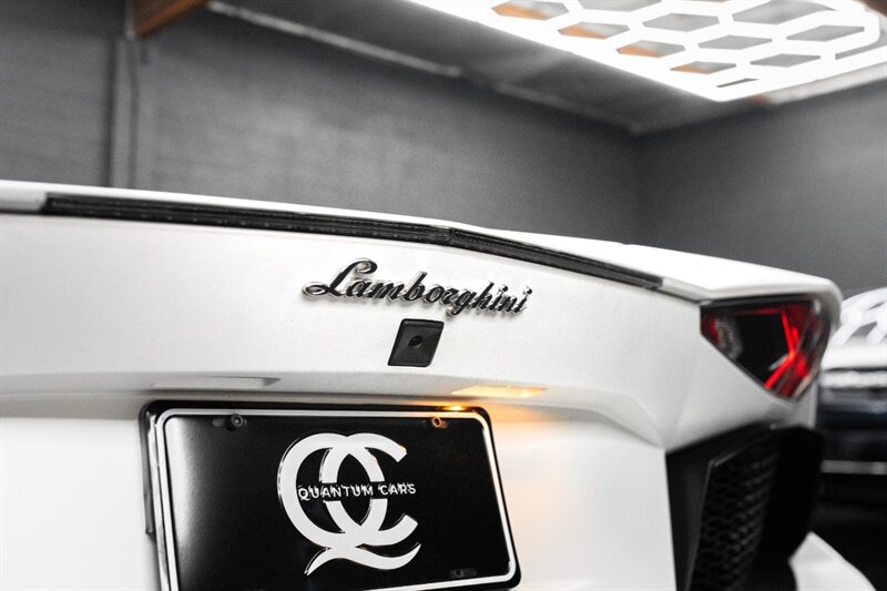 2014 Lamborghini Aventador LP 700-4 - Photo 29 - Huntington Beach, CA 92649