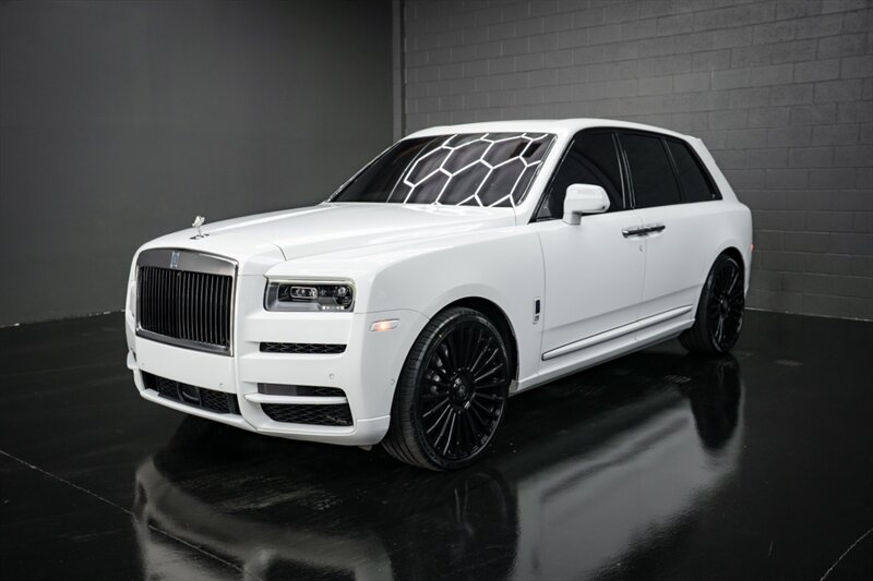 2023 Rolls-Royce Cullinan - Photo 1 - Huntington Beach, CA 92649