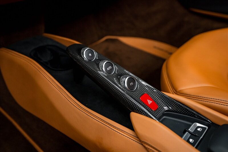 2021 Ferrari F8 Spider - Photo 31 - Huntington Beach, CA 92649