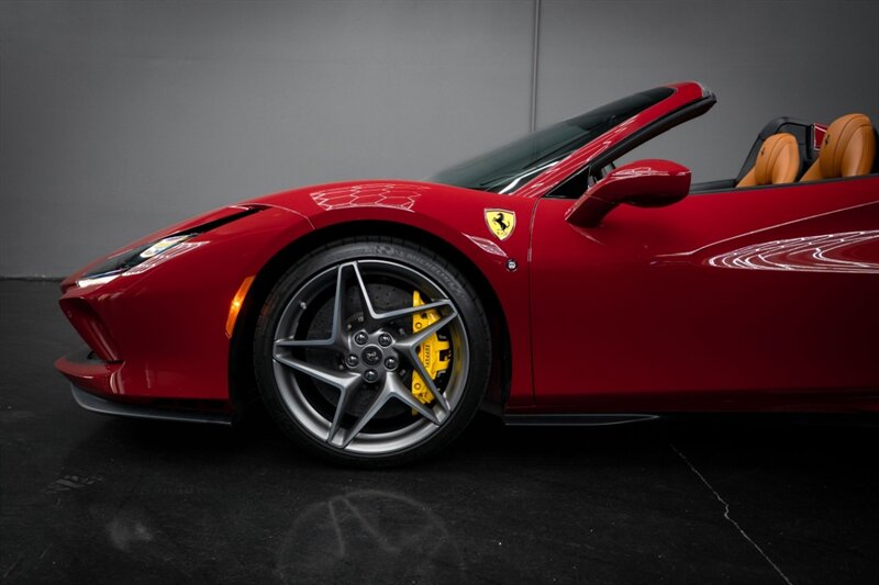 2021 Ferrari F8 Spider - Photo 5 - Huntington Beach, CA 92649