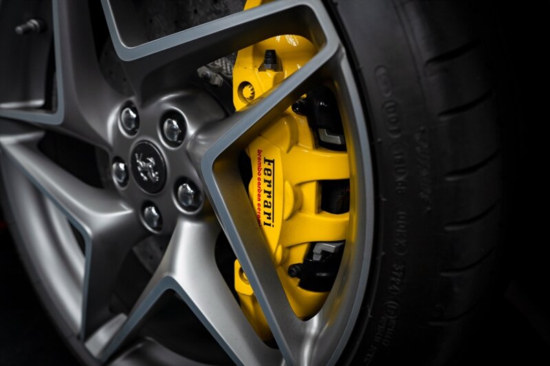 2021 Ferrari F8 Spider - Photo 13 - Huntington Beach, CA 92649