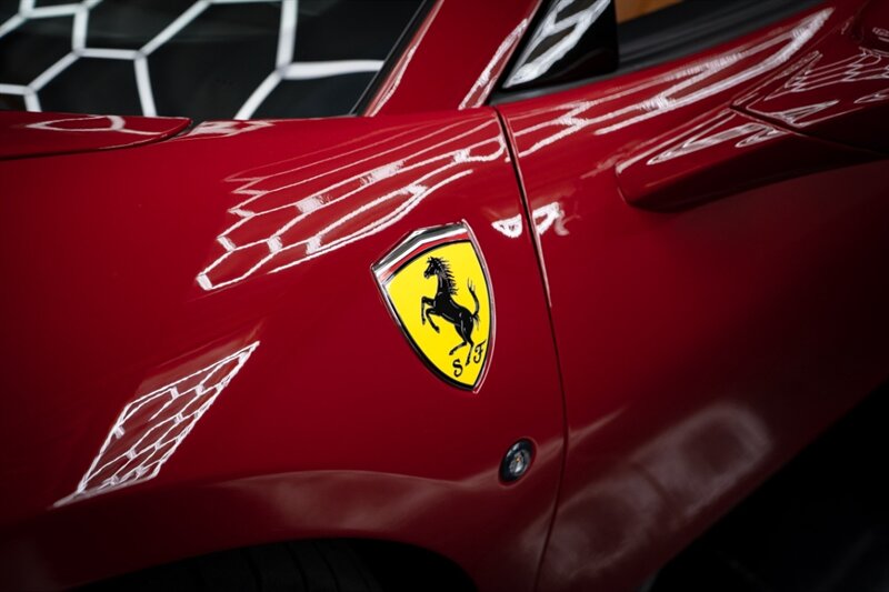2021 Ferrari F8 Spider - Photo 14 - Huntington Beach, CA 92649
