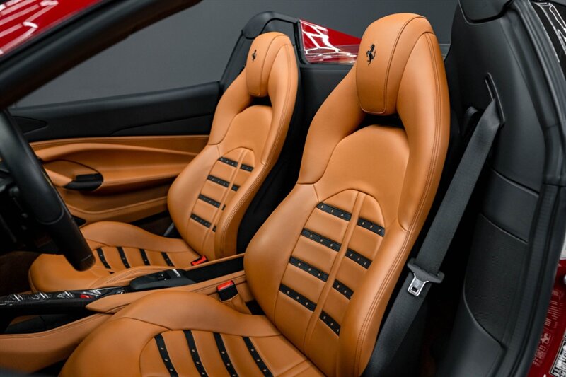 2021 Ferrari F8 Spider - Photo 19 - Huntington Beach, CA 92649
