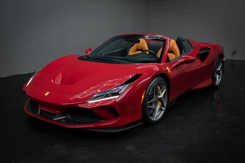 2021 Ferrari F8 Spider   - Photo 1 - Huntington Beach, CA 92649