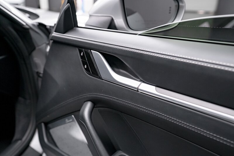 2021 Porsche 911 Turbo S - Photo 35 - Huntington Beach, CA 92649