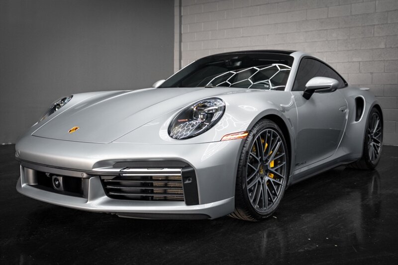 2021 Porsche 911 Turbo S   - Photo 1 - Huntington Beach, CA 92649