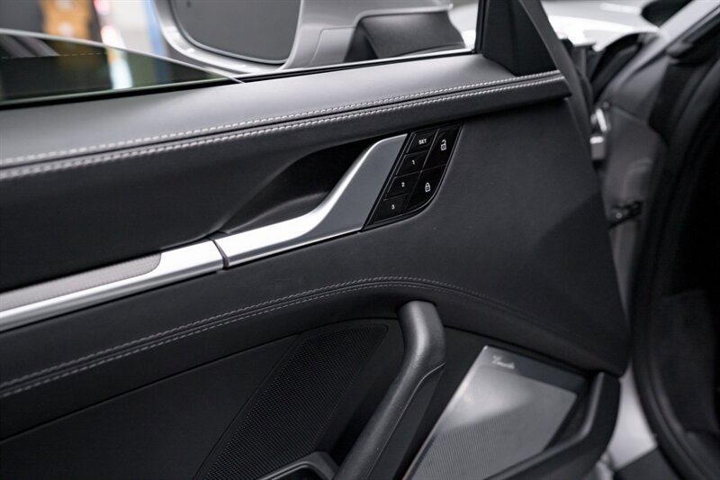 2021 Porsche 911 Turbo S - Photo 75 - Huntington Beach, CA 92649