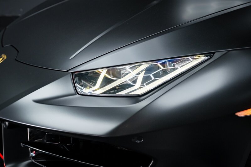 2019 Lamborghini Huracan LP 580-2 Spyder - Photo 6 - Huntington Beach, CA 92649