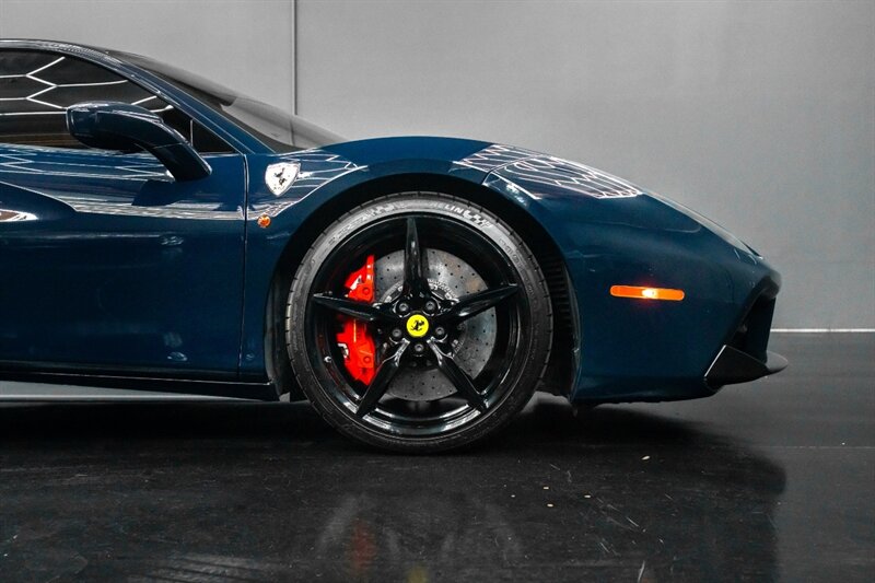 2018 Ferrari 488 GTB - Photo 16 - Huntington Beach, CA 92649