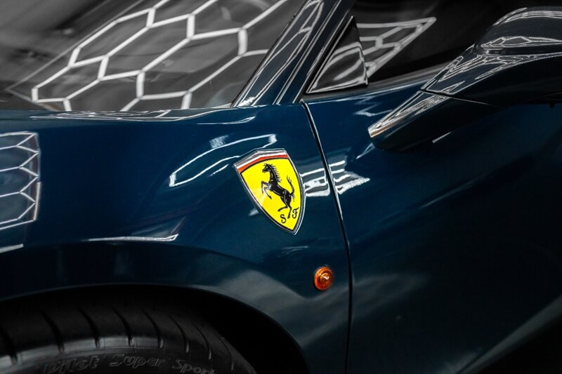 2018 Ferrari 488 GTB - Photo 10 - Huntington Beach, CA 92649