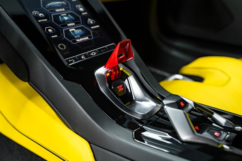 2020 Lamborghini Huracan EVO - Photo 23 - Huntington Beach, CA 92649