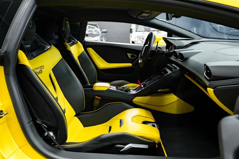 2020 Lamborghini Huracan EVO - Photo 10 - Huntington Beach, CA 92649