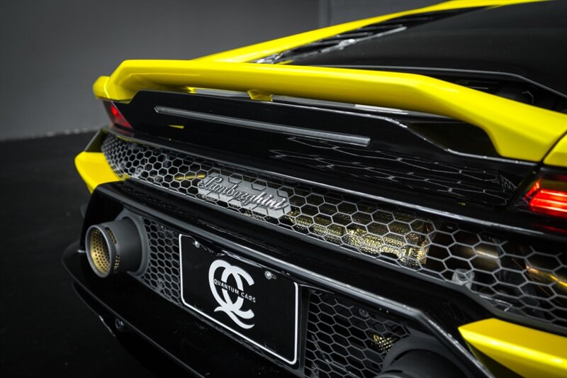 2020 Lamborghini Huracan EVO - Photo 18 - Huntington Beach, CA 92649