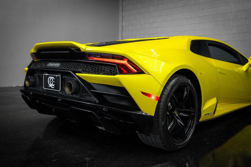 2020 Lamborghini Huracan EVO - Photo 58 - Huntington Beach, CA 92649