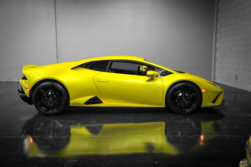 2020 Lamborghini Huracan EVO - Photo 4 - Huntington Beach, CA 92649
