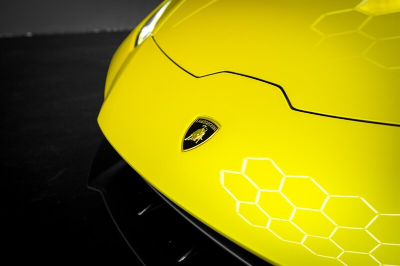 2020 Lamborghini Huracan EVO - Photo 32 - Huntington Beach, CA 92649