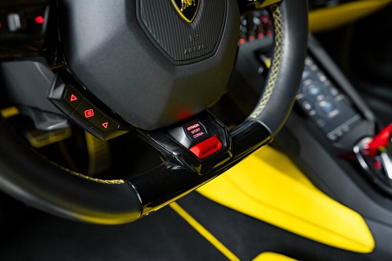 2020 Lamborghini Huracan EVO - Photo 31 - Huntington Beach, CA 92649