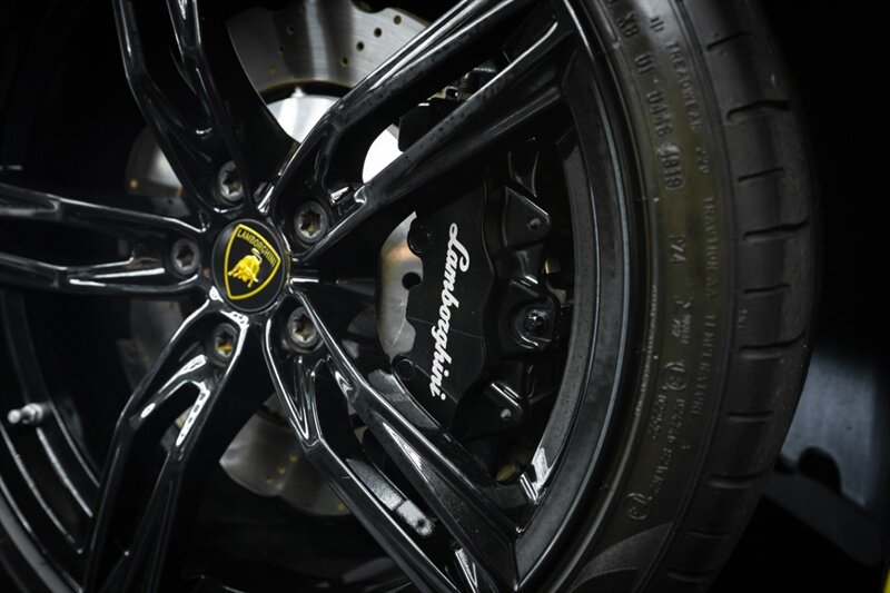 2020 Lamborghini Huracan EVO - Photo 53 - Huntington Beach, CA 92649