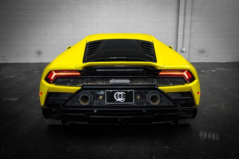 2020 Lamborghini Huracan EVO - Photo 12 - Huntington Beach, CA 92649