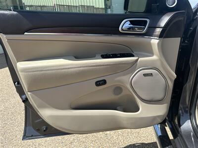 2017 Jeep Grand Cherokee Overland   - Photo 9 - Amarillo, TX 79110
