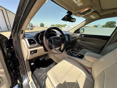 2017 Jeep Grand Cherokee Overland   - Photo 11 - Amarillo, TX 79110