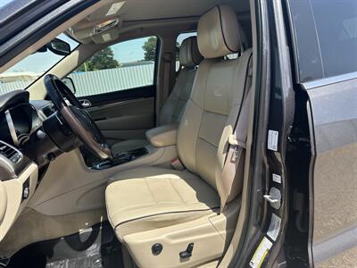 2017 Jeep Grand Cherokee Overland   - Photo 10 - Amarillo, TX 79110