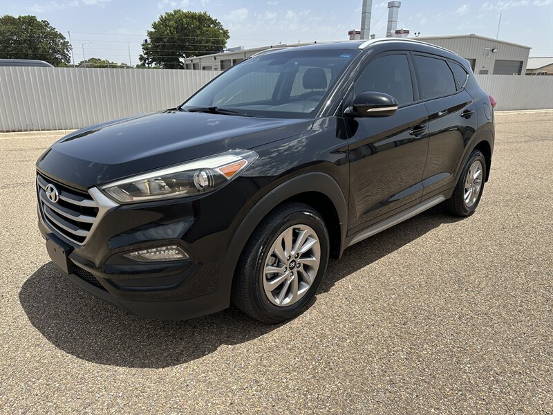 2017 Hyundai TUCSON SE Plus  