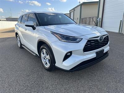 2021 Toyota Highlander Hybrid LE   - Photo 5 - Amarillo, TX 79110