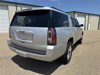 2019 GMC Yukon XL SLT Standard Edition   - Photo 3 - Amarillo, TX 79110