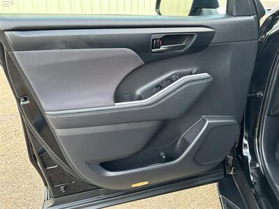 2021 Toyota Highlander L   - Photo 11 - Amarillo, TX 79110