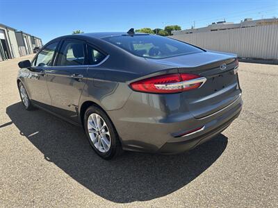 2020 Ford Fusion SE   - Photo 2 - Amarillo, TX 79110