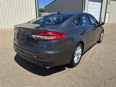 2020 Ford Fusion SE   - Photo 3 - Amarillo, TX 79110