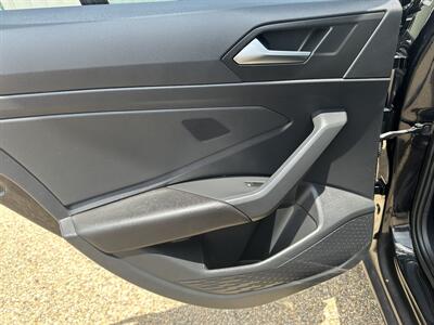 2019 Volkswagen Jetta R-Line   - Photo 7 - Amarillo, TX 79110