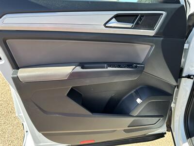 2021 Volkswagen Atlas Cross Sport S 4Motion   - Photo 9 - Amarillo, TX 79110