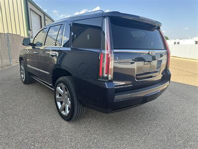 2018 Cadillac Escalade Premium Luxury   - Photo 2 - Amarillo, TX 79110