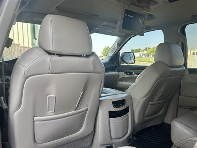 2018 Cadillac Escalade Premium Luxury   - Photo 9 - Amarillo, TX 79110