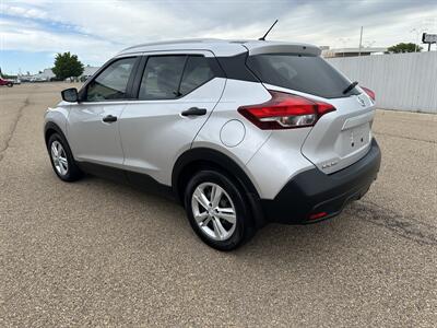 2019 Nissan Kicks S   - Photo 2 - Amarillo, TX 79110