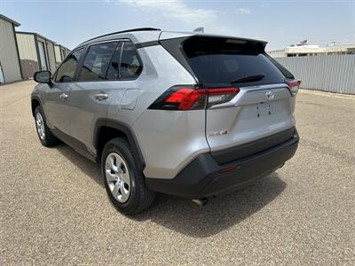 2019 Toyota RAV4 LE   - Photo 2 - Amarillo, TX 79110