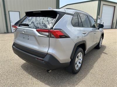 2019 Toyota RAV4 LE   - Photo 3 - Amarillo, TX 79110