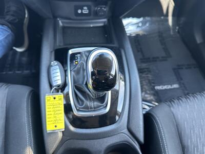 2020 Nissan Rogue SV   - Photo 17 - Amarillo, TX 79110