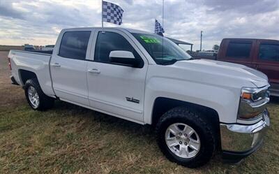 2018 Chevrolet Silverado 1500 LT   - Photo 3 - Schulenburg, TX 78956