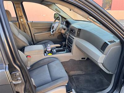 2005 Jeep Grand Cherokee Laredo - Photo 13 - Sacramento, CA 95827