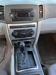 2005 Jeep Grand Cherokee Laredo - Photo 18 - Sacramento, CA 95827