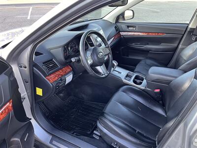 2011 Subaru Outback 2.5i Limited - Photo 9 - Sacramento, CA 95827