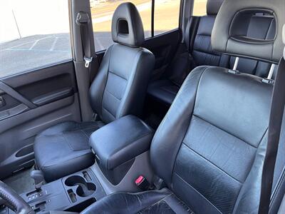 2001 Mitsubishi Montero Limited - Photo 17 - Sacramento, CA 95827